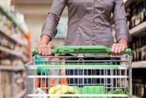 اینفوگرافی /تورم دو سال دولت رئیسی بالاتر است یا تورم هشت سال جنگ؟