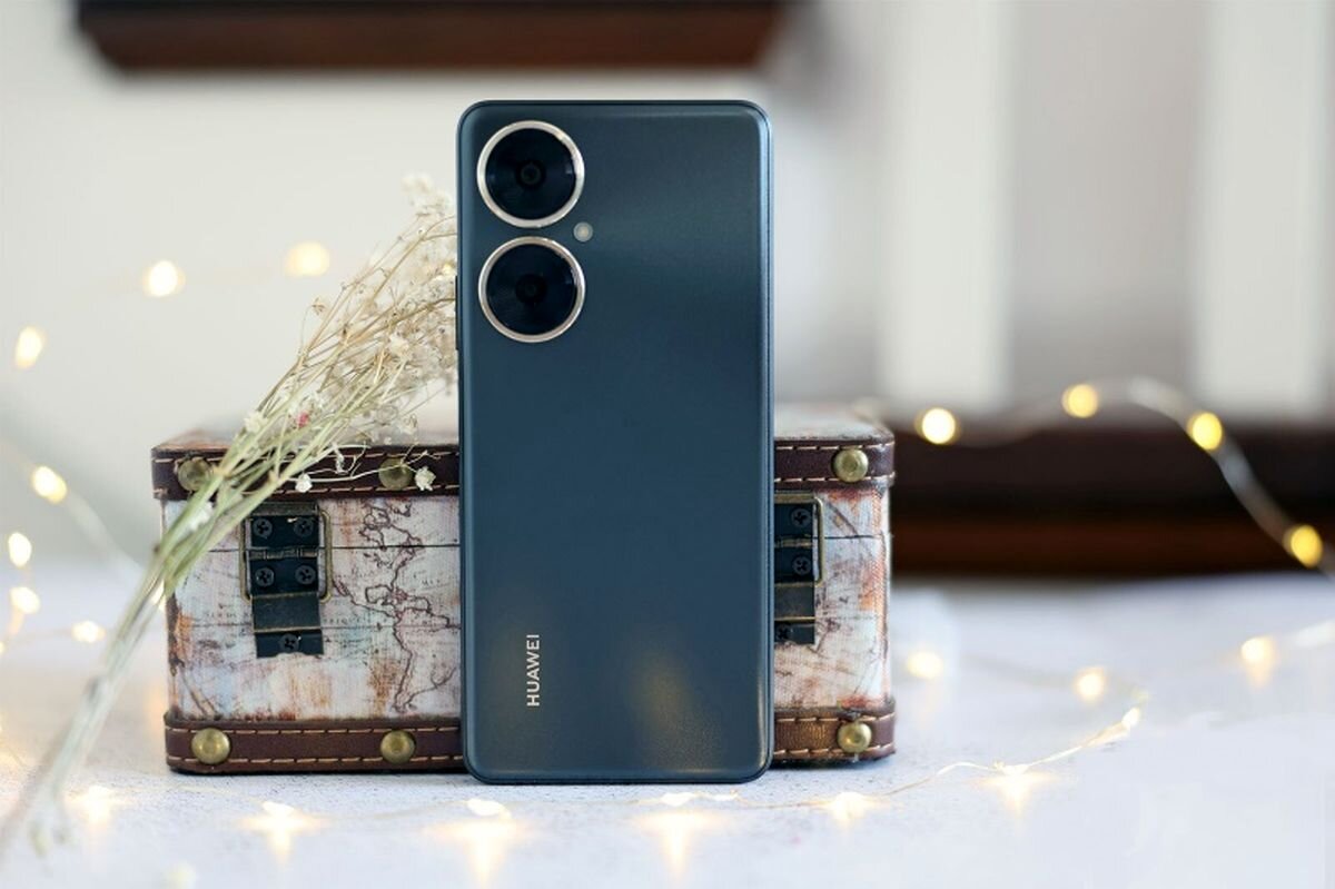 با ۱۰میلیون تومان چه گوشی بخریم؟ + لیست قیمت انواع گوشی میانرده با ۱۰میلیون تومان چه گوشی بخریم؟ + لیست قیمت انواع گوشی میانرده