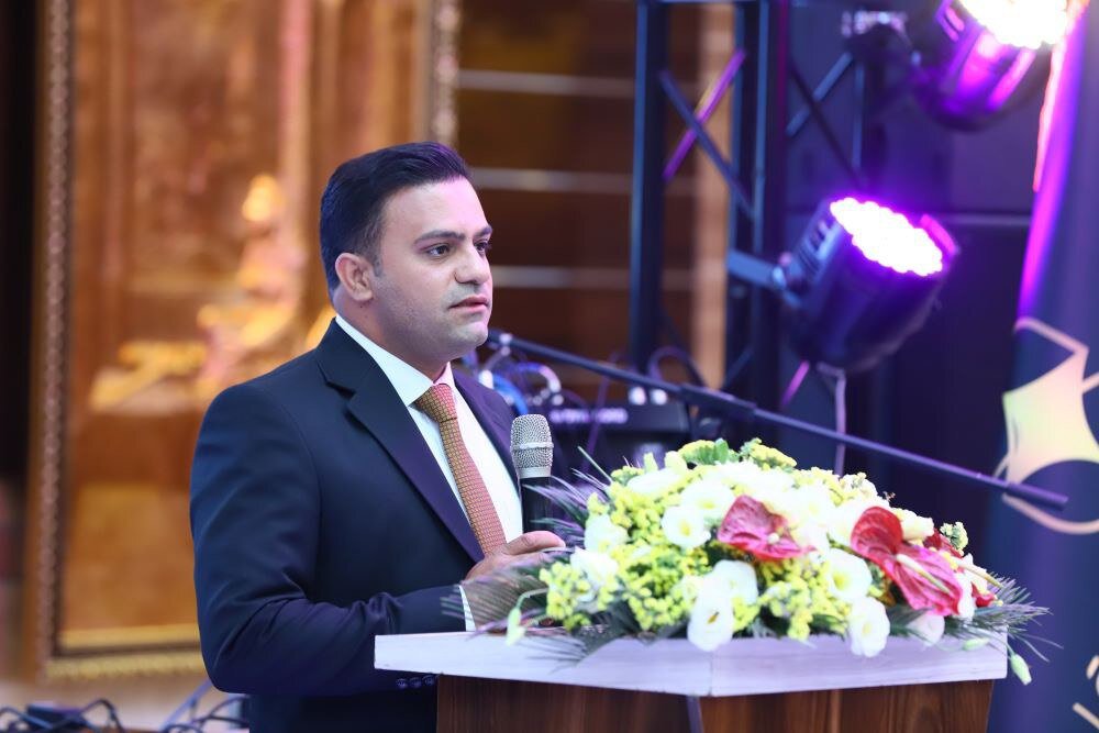 تأکید بر تقویت ارتباط اصناف و مشارکت در آموزش تأکید بر تقویت ارتباط اصناف و مشارکت در آموزش