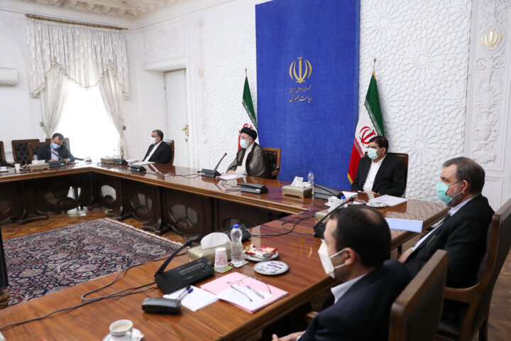 تلاش نمایندگان برای فاصله گرفتن از وزرای اقتصادی/ کدام وزیر صدرنشین دریافت تذکر است؟ تلاش نمایندگان برای فاصله گرفتن از وزرای اقتصادی/ کدام وزیر صدرنشین دریافت تذکر است؟