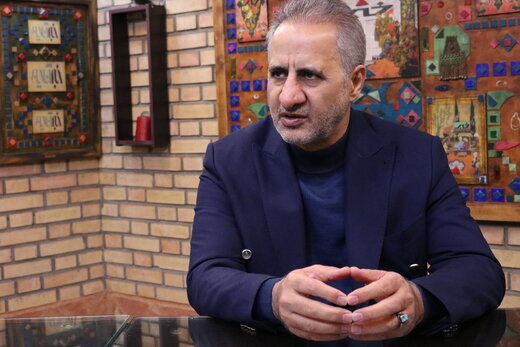 دولتیها تازه درک کردهاند مشکلات بسیار بزرگتر از شعارهای آنهاست /هر کس وعده بزرگ داد مطمئن باشید، نه مشکل را میشناسد، نه تنگنای کشور را دولتیها تازه درک کردهاند مشکلات بسیار بزرگتر از شعارهای آنهاست /هر کس وعده بزرگ داد مطمئن باشید، نه مشکل را میشناسد، نه تنگنای کشور را