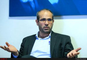 عضو کارگری شورایعالی کار:با گفتنِ «خط فقر ۳۰ میلیون تومان است» نمک به زخم ما نپاشید/ چرا مجلس از وزیر کار سوال نمیکند؟
