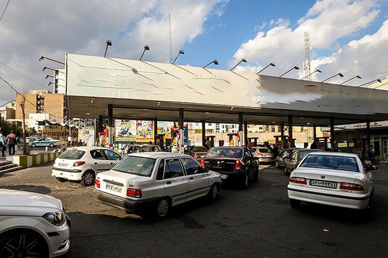 نمایندگان هم به وعدههای بنزینی اعتماد ندارند/ تقاضا برای تشکیل نشست غیرعلنی نمایندگان هم به وعدههای بنزینی اعتماد ندارند/ تقاضا برای تشکیل نشست غیرعلنی