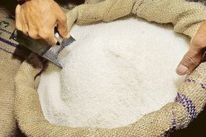 کمبود شکر نداریم/ توزیع محموله ۱۰ هزار تنی در بازار