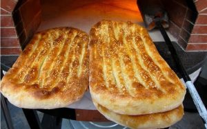 قیمت نان و بربری ۷۰ سال پیش چقدر بود؟ + عکس