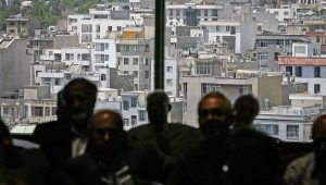 بازار مسکن پلیسی شد!/عرضه خانه های لوکس تاثیری برای کاهش قیمت مسکن ندارد