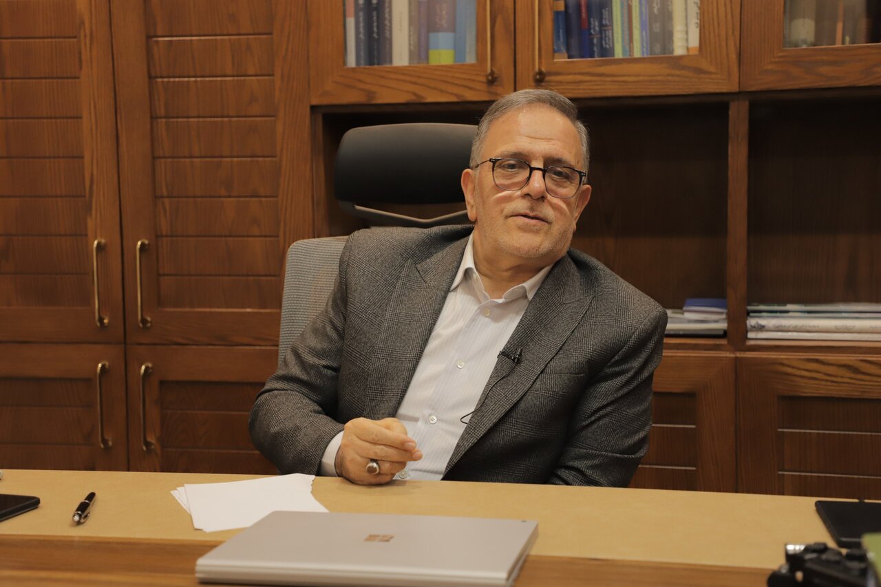 هشدار مهم سیف: در این وضعیت تورم سه رقمی بعید نیست/ ماجرای افایتیاف حل شد اما فایدهای ندارد