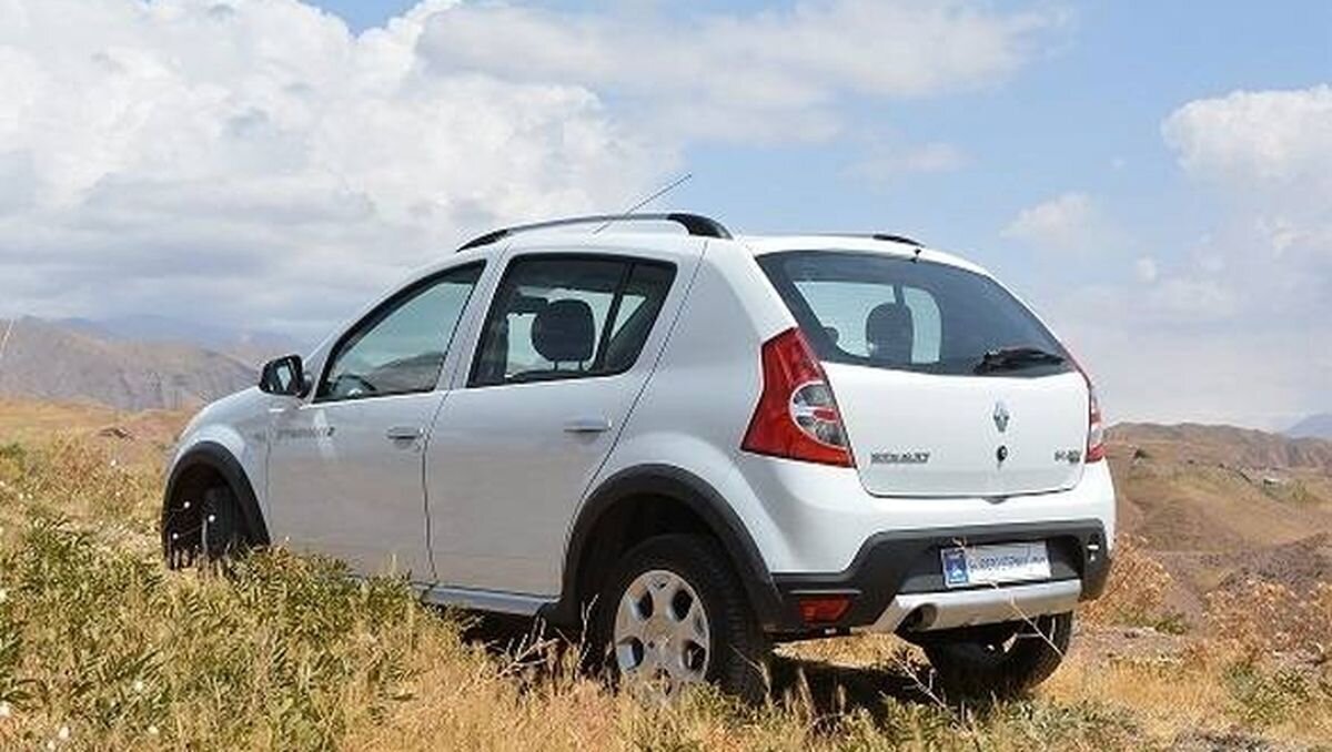 رنو ساندرو دست دوم ۸۹۰ میلیون تومان شد! رنو ساندرو دست دوم ۸۹۰ میلیون تومان شد!