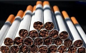 سیگاریها ۲/۵ همت بیشتر از فروشندگان مسکن و زمین مالیات دادهاند!