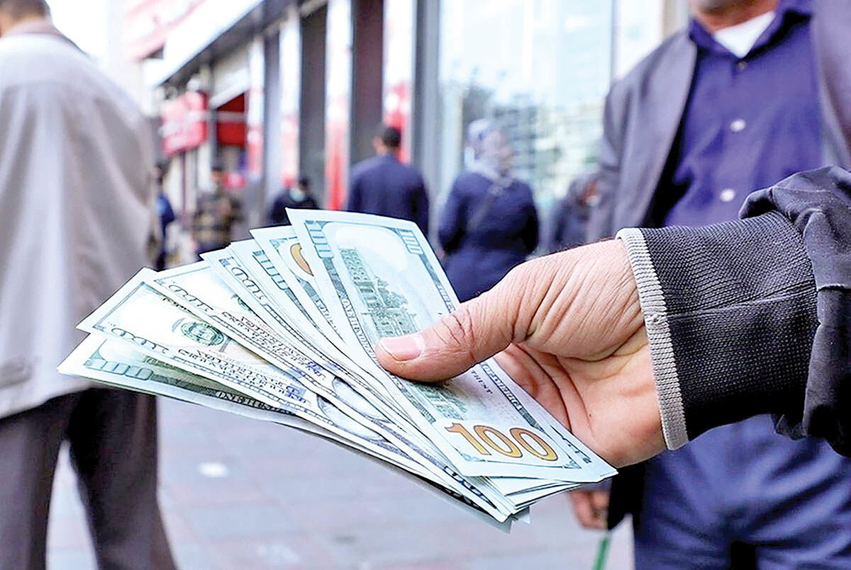 هشدار مدیر گروه پولی و مالی مرکز پژوهشهای مجلس/ جهش نرخ ارز در راه است؟