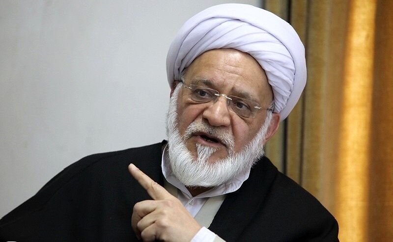 آقای مصباحی مقدم! سالهاست خودتان از ارکان تصمیم گیریهای اقتصادی بوده اید/ دستکم احترام قانونی که شورای فقهی را ایجاد کرده رعایت نمایید آقای مصباحی مقدم! سالهاست خودتان از ارکان تصمیم گیریهای اقتصادی بوده اید/ دستکم احترام قانونی که شورای فقهی را ایجاد کرده رعایت نمایید