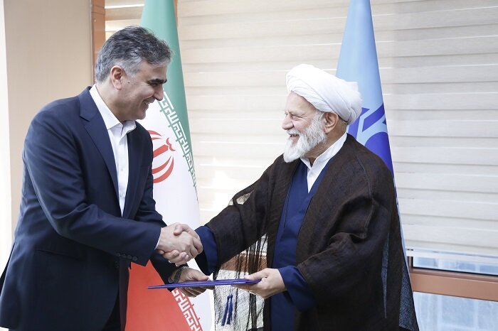 شورای فقهی بانک مرکزی چه دردی از اقتصاد و سیاستهای پولی ایران را دوا می کند؟ شورای فقهی بانک مرکزی چه دردی از اقتصاد و سیاستهای پولی ایران را دوا می کند؟