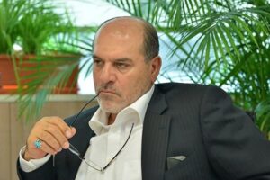 هشدار رییس اتاق تهران درباره افزایش قیمت کالاهای اساسی/ گر این اتفاق بیفتد، قیمتها به شدت تغییر میکند