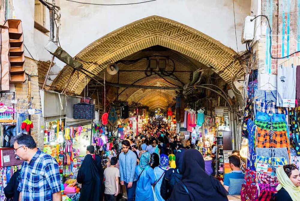 درمان اقتصاد باید در بخش سیاسی رفع شود/ حق شناس: تحریم مانعی جدی است درمان اقتصاد باید در بخش سیاسی رفع شود/ حق شناس: تحریم مانعی جدی است