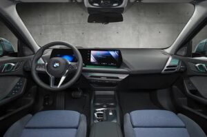 ۵۰ سال پیش با چند هزار تومان میشد BMW وارداتی خرید؟/ عکس