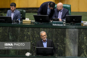 ارزیابی بازوی کارشناسی مجلس از بودجه ۱۴۰۴ / مصارف دولت دو برابر شد