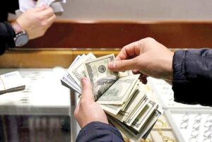 قیمت توافقی دلار، یورو، درهم ۱۳ بهمن۱۴۰۳ در آستانه بازگشایی بازار/ دلار کانال عوض میکند؟