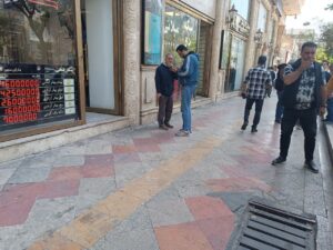 تکانههای مذاکره ایران با آمریکا در بازارهای سرمایه