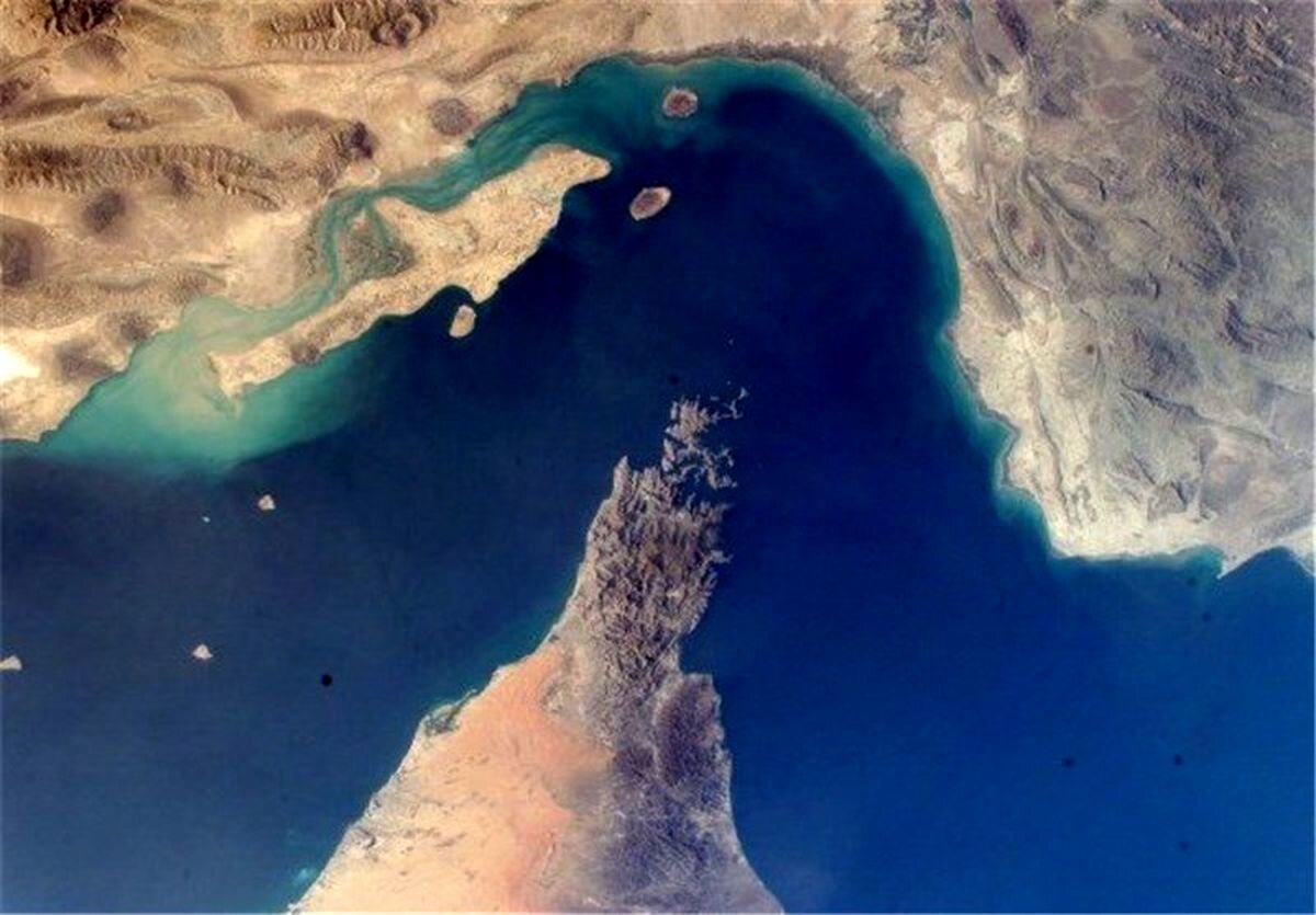 بسته شدن تنگه هرمز چه بر سر بازار نفت میآورد؟ بسته شدن تنگه هرمز چه بر سر بازار نفت میآورد؟