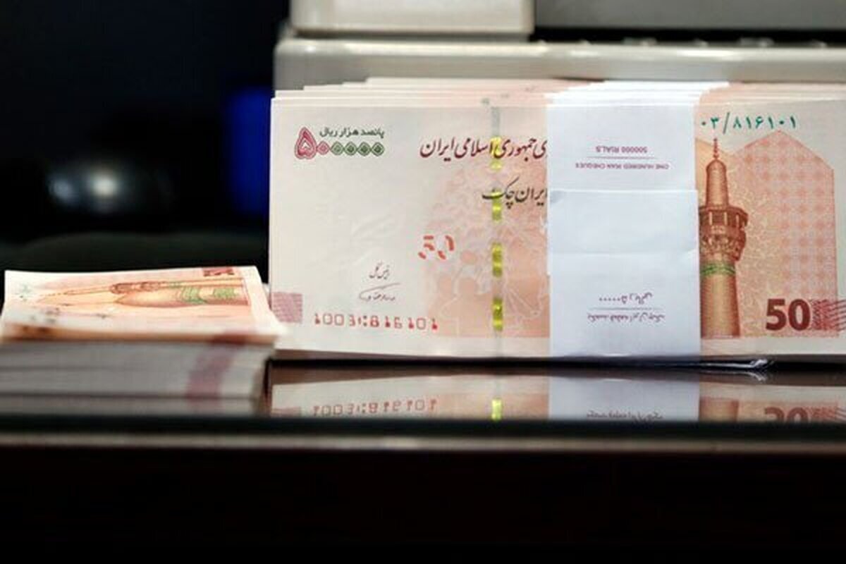 جزییات تازه از افزایش حقوق کارمندان دولت/ نحوه افزایش حقوق با فوقالعاده خاص چگونه خواهد بود؟ جزییات تازه از افزایش حقوق کارمندان دولت/ نحوه افزایش حقوق با فوقالعاده خاص چگونه خواهد بود؟