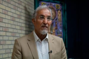 رد پای الیگارش بیوطن در آشفتگیهای اقتصادی
