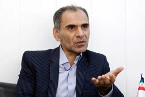 استاد اقتصاد دانشگاه امام صادق: برای دورزدن تحریم به نهادهای غیررسمی متوسل شده ایم که سوءاستفاده های کلان می کنند