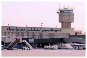 اعلام وضعیت پروازها / قبل از حرکت به سمت فرودگاه تماس بگیرید