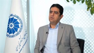 رئیس کمیسیون سرمایه گذاری اتاق: اینترنت تجار هنوز وصل نشده/ فقط ایمیل در اتاق‌های بازرگانی فعال است