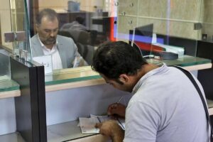 متقاضیان تسهیلات بانکی بخوانند/ وام مسکن ۵۰۰ میلیونی به چه کسانی تعلق می‌گیرد؟