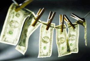 چه اقداماتی مشمول پولشویی میشود؟