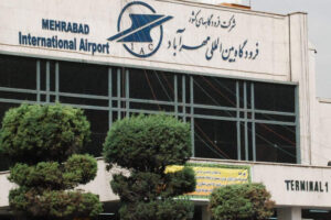 مسافران بخوانند/آسمان کشور بسته شد