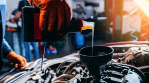 یک اتفاق عجیب در بازار/ روغن موتور کمیاب شد؛ ماجرا چیست؟