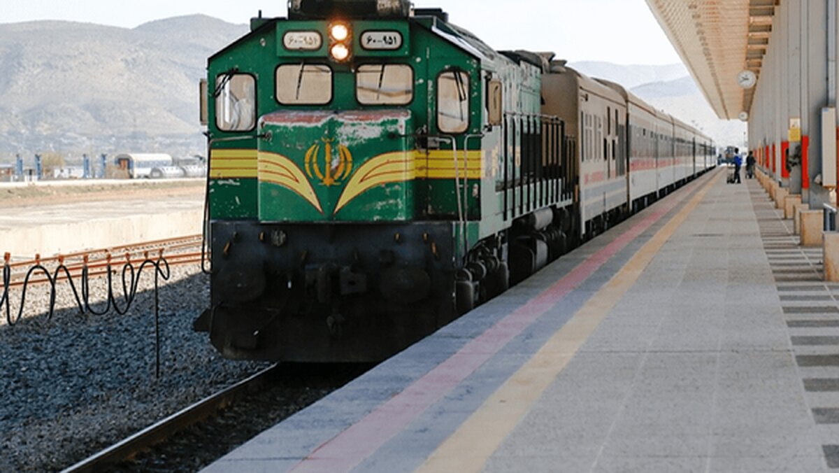 آغاز بازسازی فوری خطوط آسیبدیده ریلی/بازگشت تدریجی قطارهای مسافری آغاز بازسازی فوری خطوط آسیبدیده ریلی/بازگشت تدریجی قطارهای مسافری