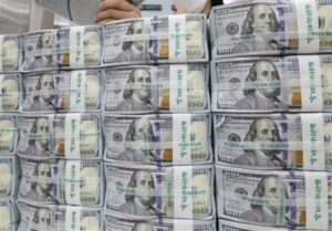 دلار سقوط کرد/ دلار بیشترین تضعیف را تجربه کرد