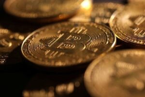 آخرین وضعیت بازار رمزارزها در جهان/ بیت‌کوین به کف قیمت رسیده یا سقوط بزرگ‌تر در راه است؟
